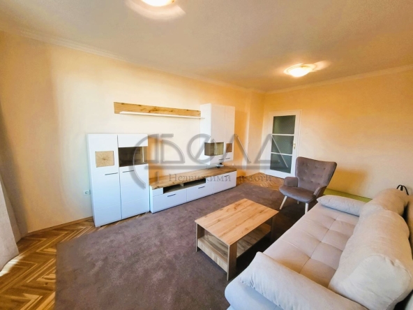Дава се под наем Тристаен апартамент в София, Изток - 90 кв.м за 780 € - Снимка #1