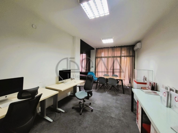 Дава се под наем Офис в София, Манастирски ливади - 128 кв.м за 1000 € - Снимка #1