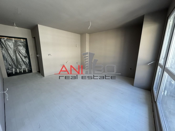 Двустаен апартамент в Варна, Аспарухово - 64 кв.м за 1688 €/кв.м - Снимка #1