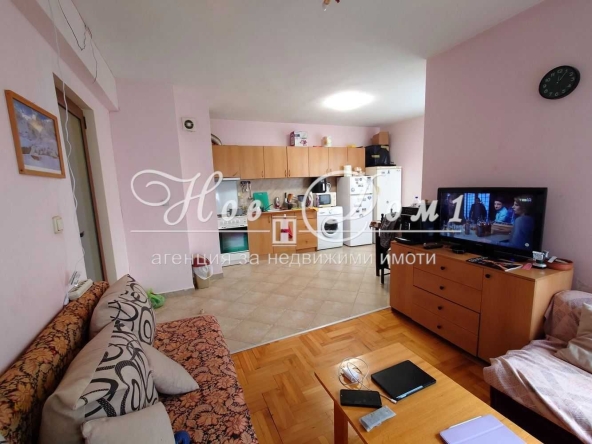 Тристаен апартамент в София, Младост 2 - 110 кв.м за 2182 €/кв.м - Снимка #1