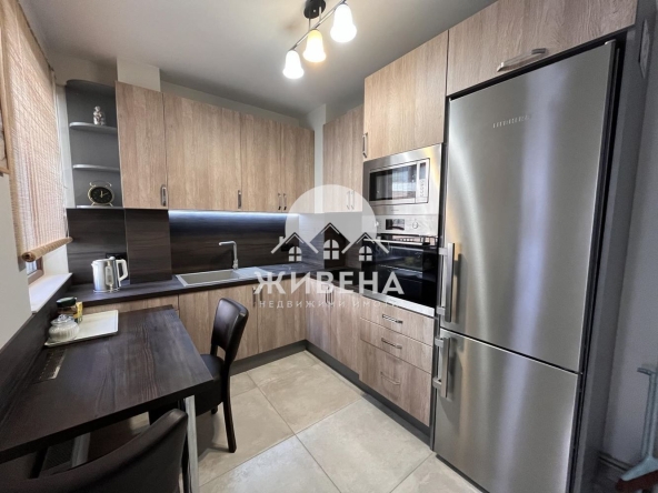 Тристаен апартамент в Варна, Младост 1 - 65 кв.м за 2462 €/кв.м - Снимка #1