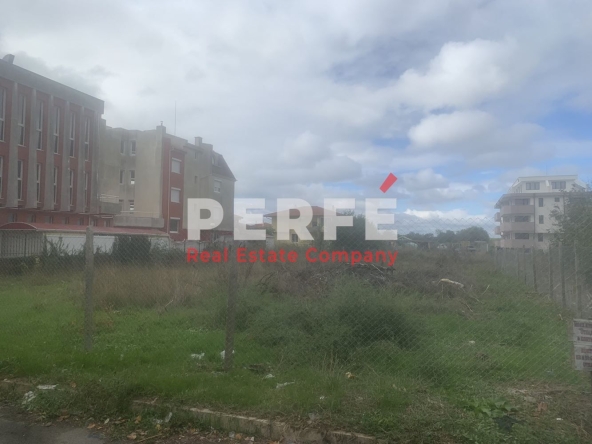 Парцел в Поморие - 964 кв.м за 110 €/кв.м - Снимка #1