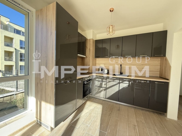 Дава се под наем Тристаен апартамент в Варна, м-т Пчелина - 70 кв.м за 612 € - Снимка #1