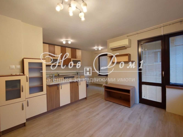 Тристаен апартамент в София, Гоце Делчев - 94 кв.м за 2756 €/кв.м - Снимка #1