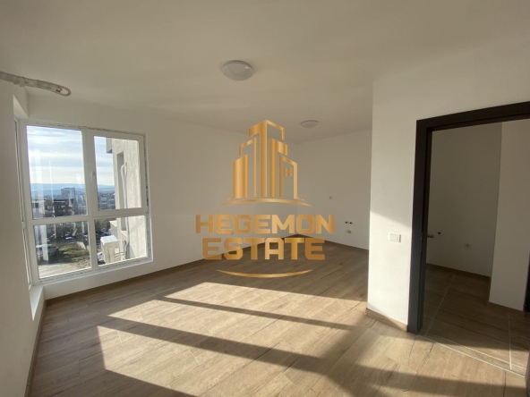 Двустаен апартамент в Варна, Кайсиева градина - 53 кв.м за 1416 €/кв.м - Снимка #1