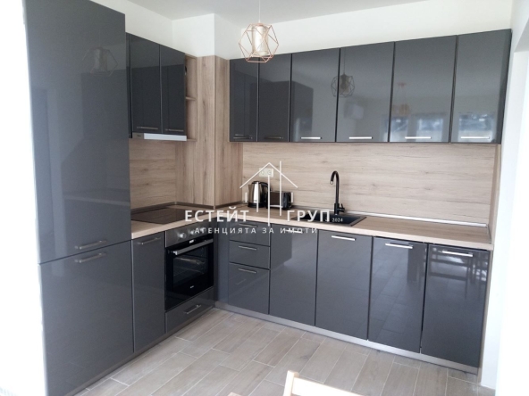 Дава се под наем Тристаен апартамент в Варна, Възраждане 3 - 63 кв.м за 612 € - Снимка #1