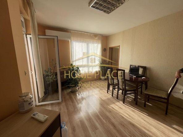 Дава се под наем Двустаен апартамент в Варна, Възраждане 1 - 65 кв.м за 392.7 € - Снимка #1