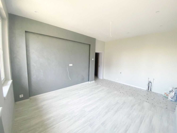 Тристаен апартамент в София, Малинова долина - 75 кв.м за 1900 €/кв.м - Снимка #1