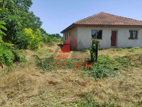 Къща в с. Храброво, Област Добрич - 140 кв.м за 393 €/кв.м - Снимка #1