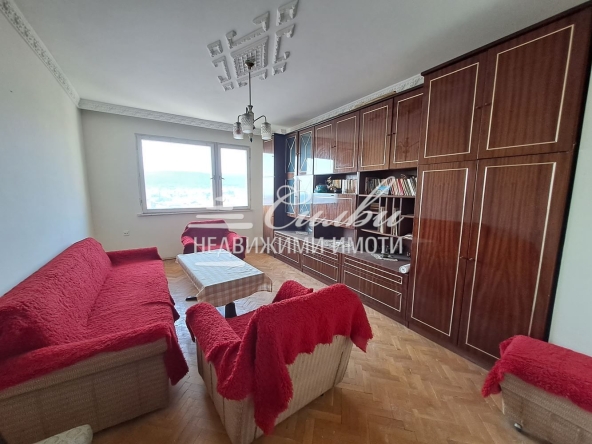 Четиристаен апартамент в Шумен, Еверест - 105 кв.м за 602 €/кв.м - Снимка #1