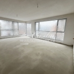 Тристаен апартамент в Шумен, Боян Българанов 1 - 86 кв.м за 1200 €/кв.м - Снимка #1