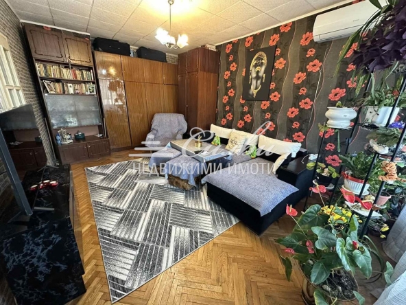 Тристаен апартамент в Шумен, Болницата - 78 кв.м за 1177 €/кв.м - Снимка #1