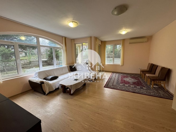 Дава се под наем Четиристаен апартамент в Варна, м-т Евксиноград - 120 кв.м за 1190 € - Снимка #1