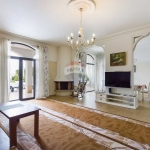 Къща в Балчик - 223 кв.м за 2691 €/кв.м - Снимка #1