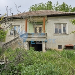 Къща в Долна Оряховица - 100 кв.м за 161 €/кв.м - Снимка #1