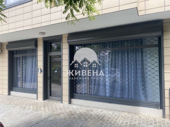 Офис в Варна, Операта - 70 кв.м за 3558 €/кв.м - Снимка #1