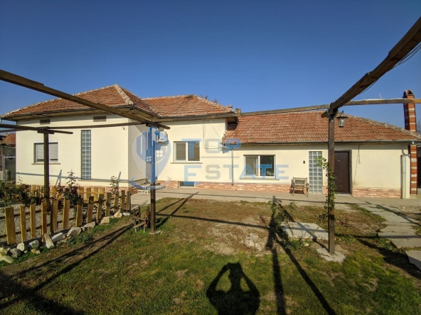 Къща в с. Павел, Област Велико Търново - 110 кв.м за 791 €/кв.м - Снимка #1