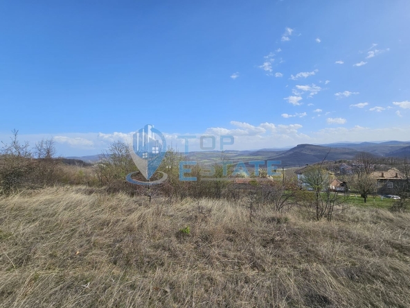 Парцел в с. Геша, Област Габрово - 94161 кв.м за 3 €/кв.м - Снимка #1