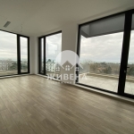 Тристаен апартамент в к.к. Св.Св. Константин и Елена - 140 кв.м за 4199 €/кв.м - Снимка #1