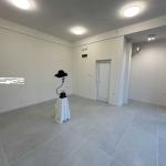 Дава се под наем Магазин в Пловдив, Център - 30 кв.м за 446.25 € - Снимка #1