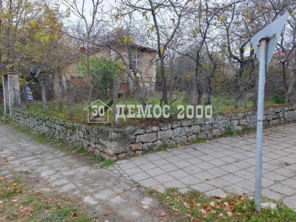 Парцел в с. Звездица, Област Варна - 500 кв.м за 300 €/кв.м - Снимка #1