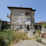 Етаж от къща в Велинград - 200 кв.м за 300 €/кв.м - Снимка #1