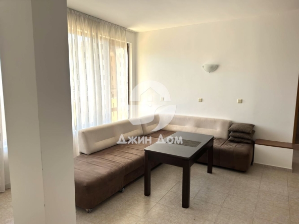 Тристаен апартамент в к.к. Слънчев бряг - 82 кв.м за 914 €/кв.м - Снимка #1