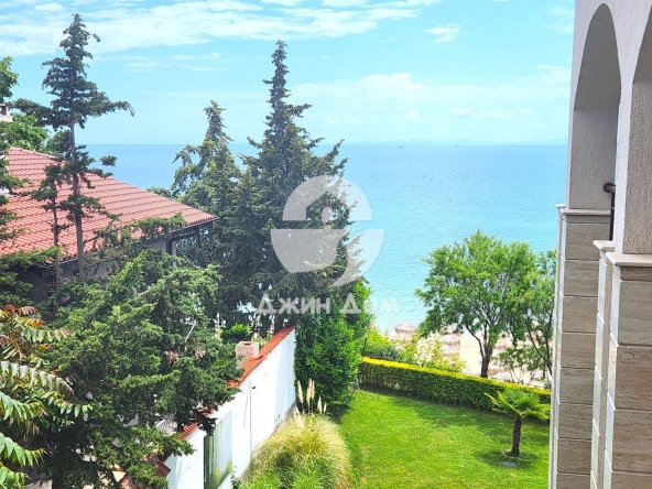 Двустаен апартамент в Свети Влас - 61 кв.м за 2378 €/кв.м - Снимка #1