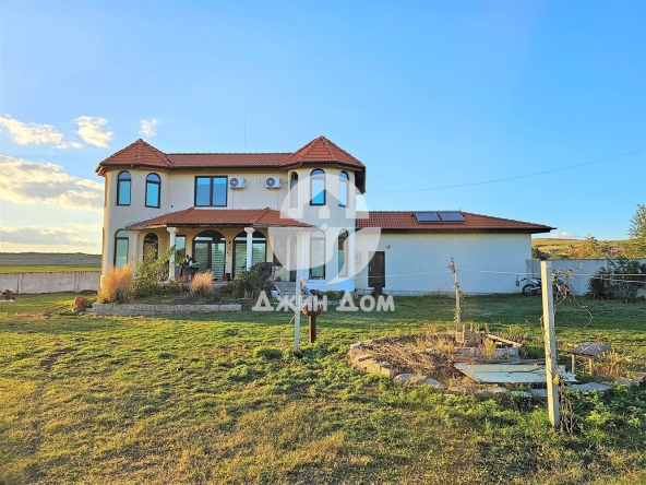 Къща в Каблешково - 250 кв.м за 996 €/кв.м - Снимка #1