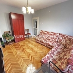 Дава се под наем Двустаен апартамент в Разград, Възраждане - 70 кв.м за 255 € - Снимка #1