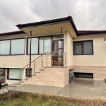 Къща в с. Болярино, Област Пловдив - 110 кв.м за 1000 €/кв.м - Снимка #1