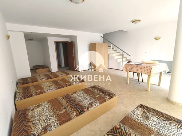 Мезонет в с. Божурец, Област Добрич - 136 кв.м за 438 €/кв.м - Снимка #1