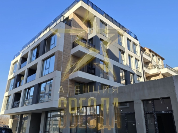 Тристаен апартамент в Пловдив, Христо Смирненски - 119 кв.м за 1256 €/кв.м - Снимка #1