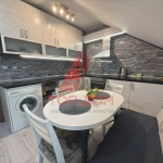 Дава се под наем Двустаен апартамент в Варна, Гръцка махала - 60 кв.м за 561 € - Снимка #1