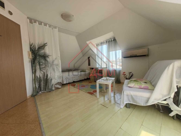 Дава се под наем Едностаен апартамент в Варна, Център - 40 кв.м за 331.5 € - Снимка #1