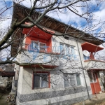 Къща в Стражица - 207 кв.м за 357 €/кв.м - Снимка #1