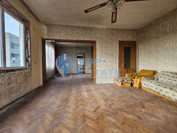 Четиристаен апартамент в Полски Тръмбеш - 142 кв.м за 293 €/кв.м - Снимка #1