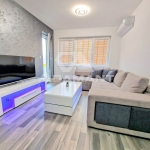 Дава се под наем Двустаен апартамент в София, Зона Б-19 - 64 кв.м за 600 € - Снимка #1