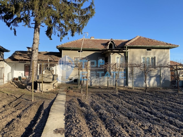 Къща в с. Патреш, Област Велико Търново - 110 кв.м за 153 €/кв.м - Снимка #1