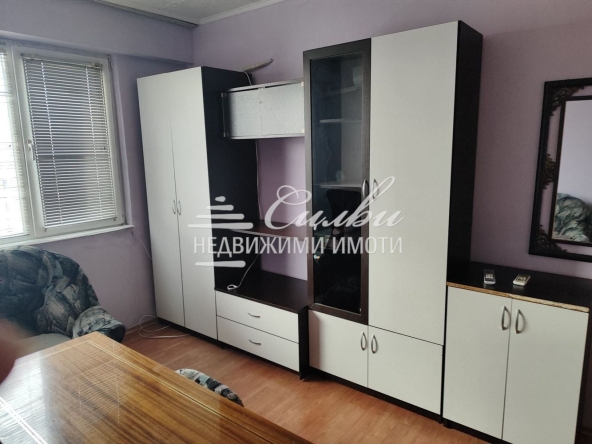 Дава се под наем Едностаен апартамент в Шумен, Тракия - 44 кв.м за 204 € - Снимка #1