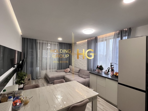 Тристаен апартамент в к.к. Св.Св. Константин и Елена - 104 кв.м за 2299 €/кв.м - Снимка #1