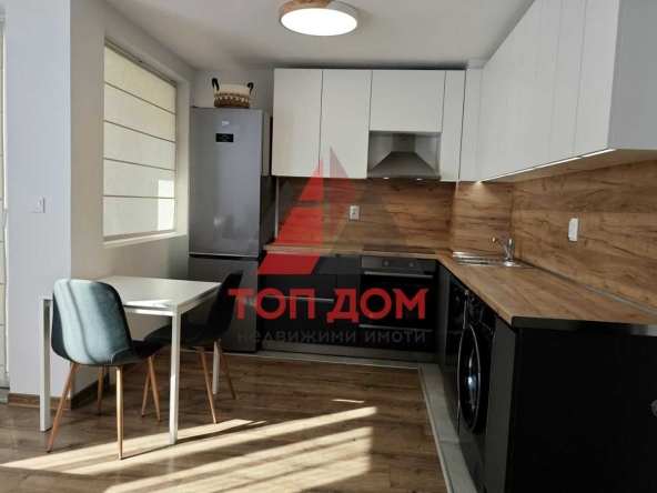 Дава се под наем Двустаен апартамент в Варна, Спортна зала - 70 кв.м за 816 € - Снимка #1