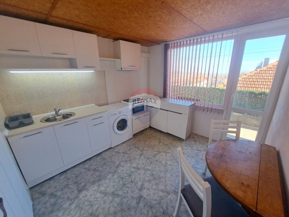 Дава се под наем Двустаен апартамент в Варна, Виница - 45 кв.м за 331.5 € - Снимка #1