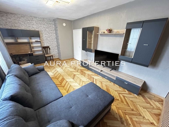 Дава се под наем Тристаен апартамент в Разград, Възраждане - 85 кв.м за 408 € - Снимка #1