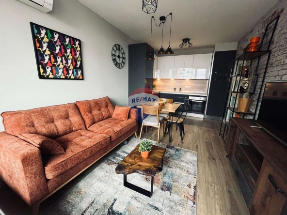 Дава се под наем Двустаен апартамент в Варна, Възраждане 1 - 60 кв.м за 484.5 € - Снимка #1