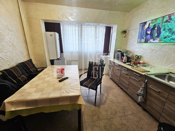 Четиристаен апартамент в София, Дружба 2 - 88 кв.м за 2160 €/кв.м - Снимка #1