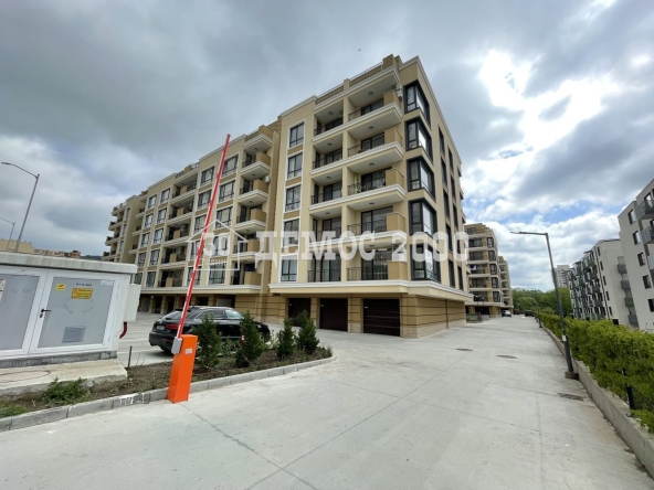 Дава се под наем Гараж / Паркомясто в Варна, Възраждане 1 - 17 кв.м за 61.2 € - Снимка #1
