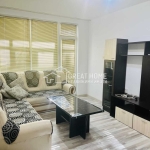 Дава се под наем Тристаен апартамент в Търговище, Център - 70 кв.м за 255 € - Снимка #1