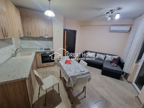 Дава се под наем Двустаен апартамент в Търговище, Център - 54 кв.м за 229.5 € - Снимка #1