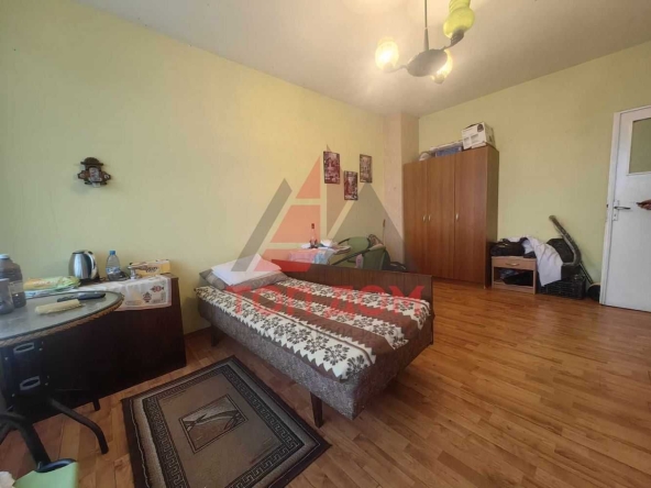 Двустаен апартамент в Варна, Владислав Варненчик - 42 кв.м за 1717 €/кв.м - Снимка #1